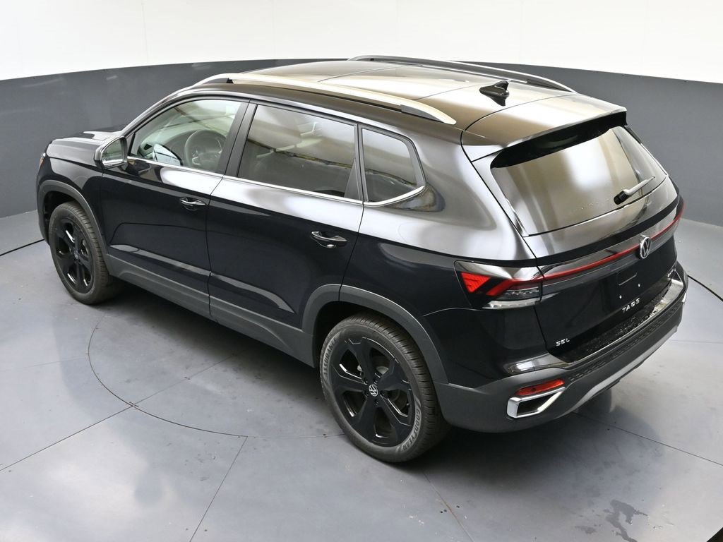 New 2025 Volkswagen Taos SEL image 46