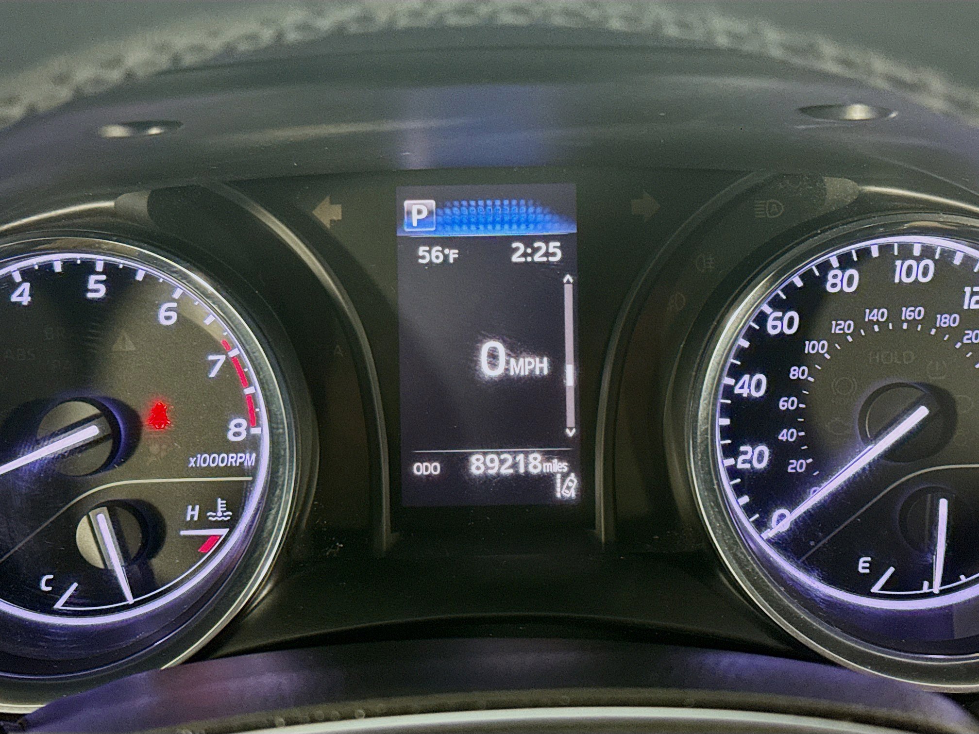 Used 2020 Toyota Camry SE w/ Carpet Mat Package image 16