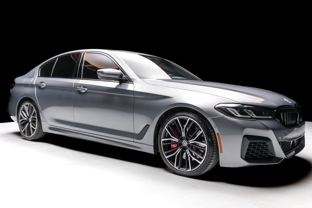 Used 2023 BMW M550i xDrive w/ Executive Package image 22