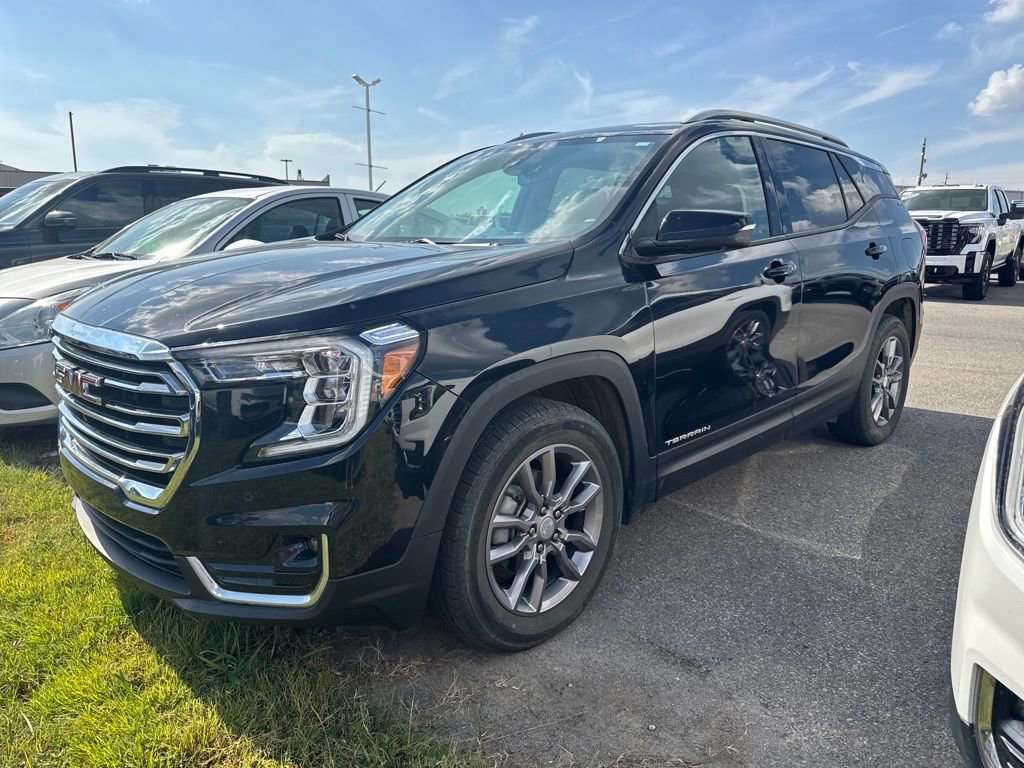 Used 2023 GMC Terrain SLT w/ Tech Package