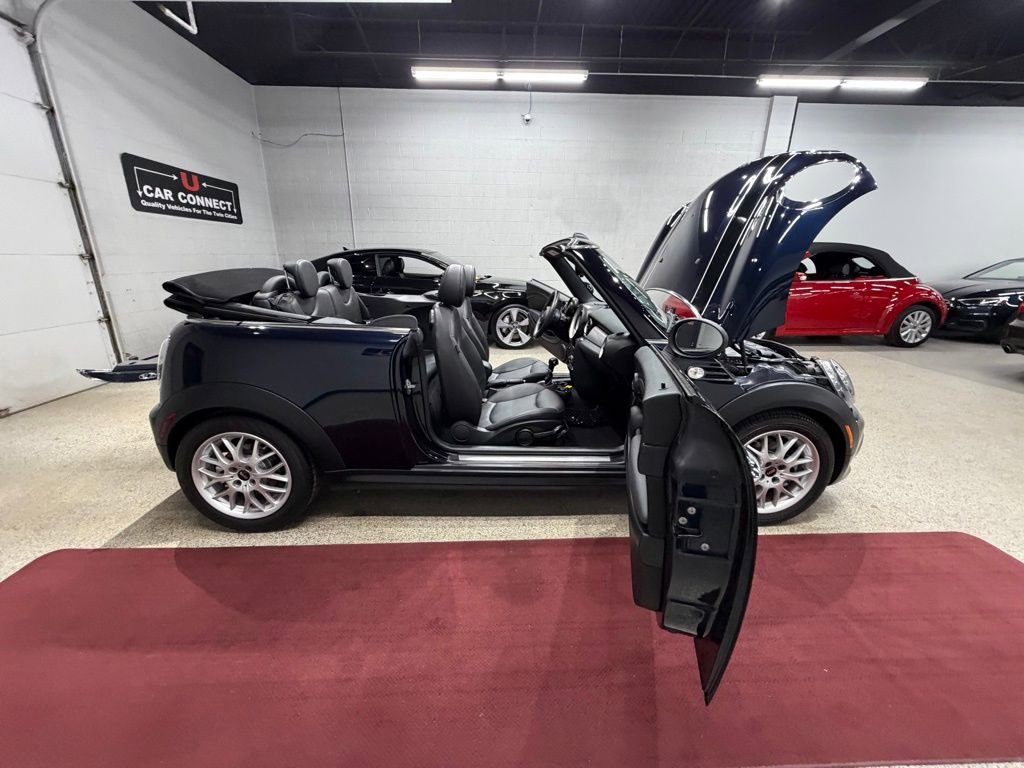 Used 2012 MINI Cooper Convertible image 46