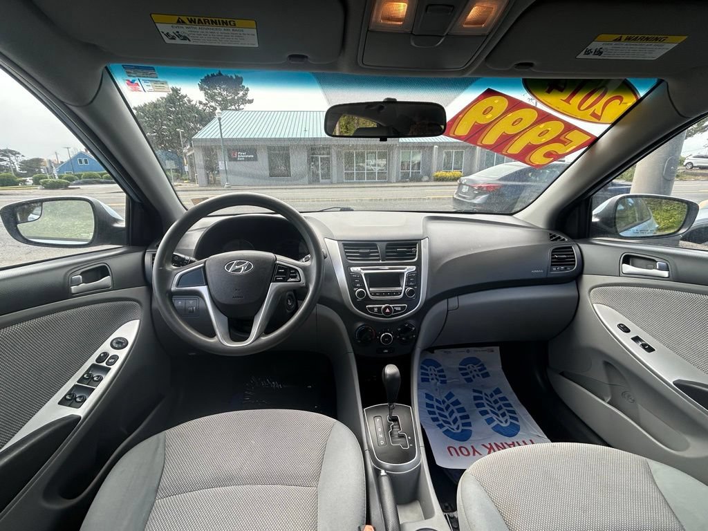 Used 2014 Hyundai Accent GS FWD image 13