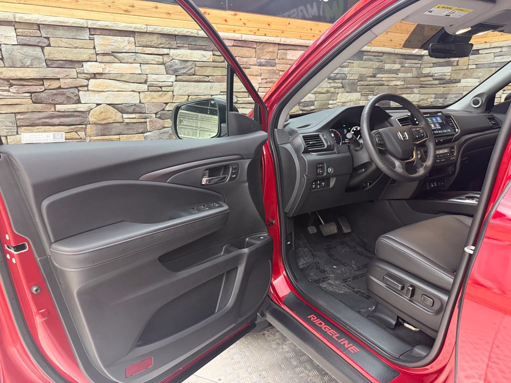 Used 2025 Honda Ridgeline RTL image 43