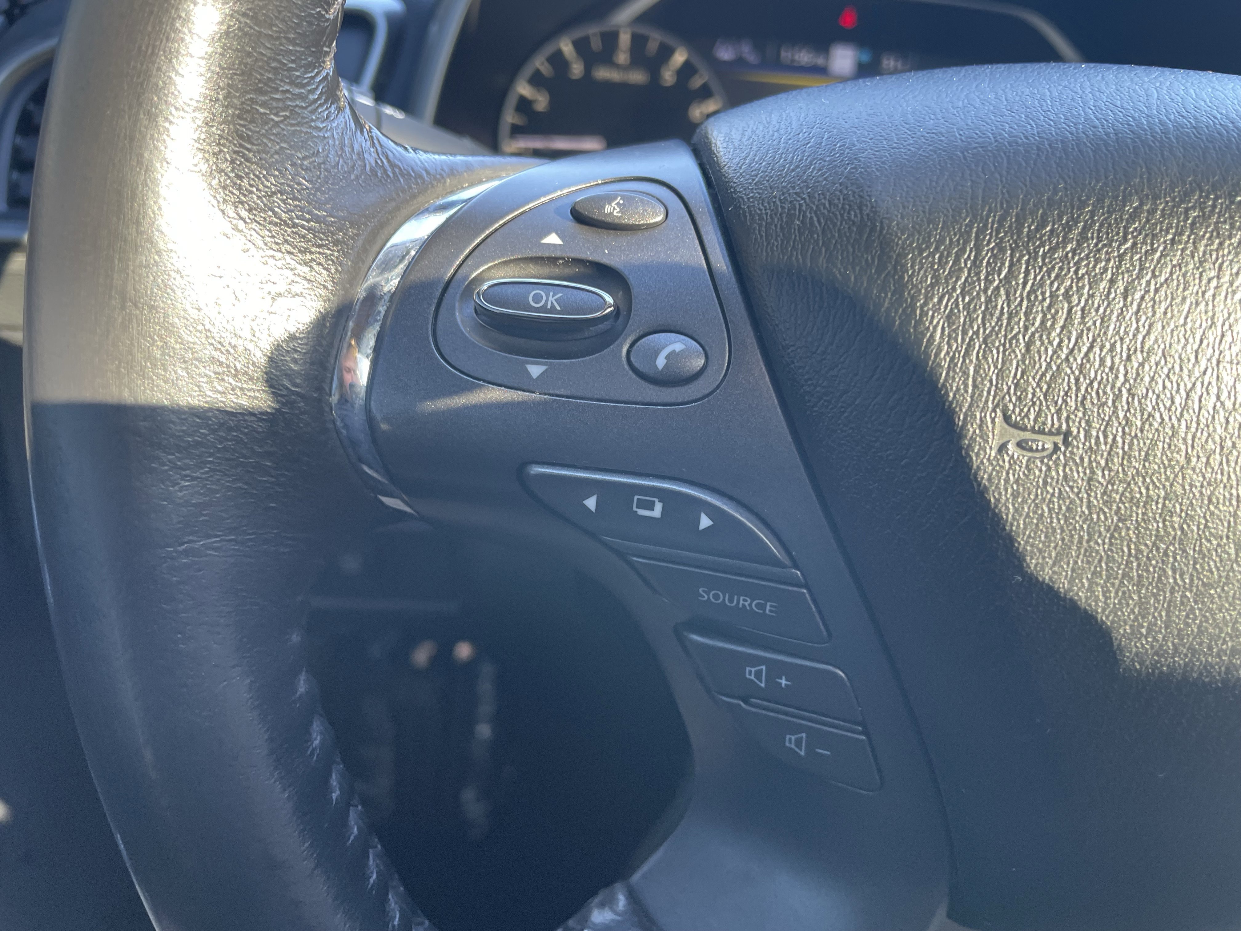 Used 2023 Nissan Murano Platinum AWD/4WD image 15