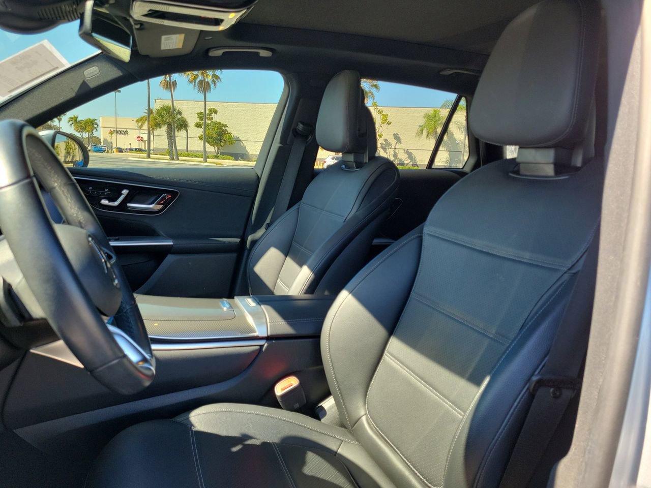 Certified 2024 Mercedes-Benz GLC 300 image 21