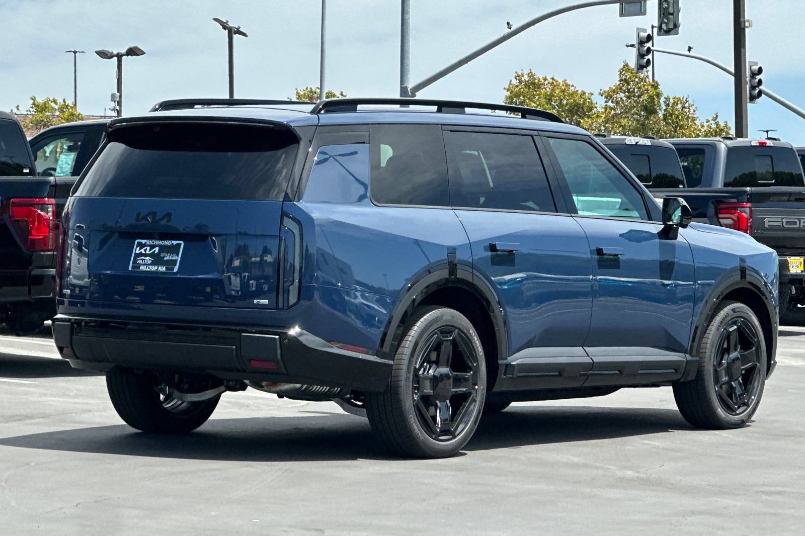 New 2027 Kia Telluride X-Line SX Prestige w/ Towing Package AWD/4WD image 4
