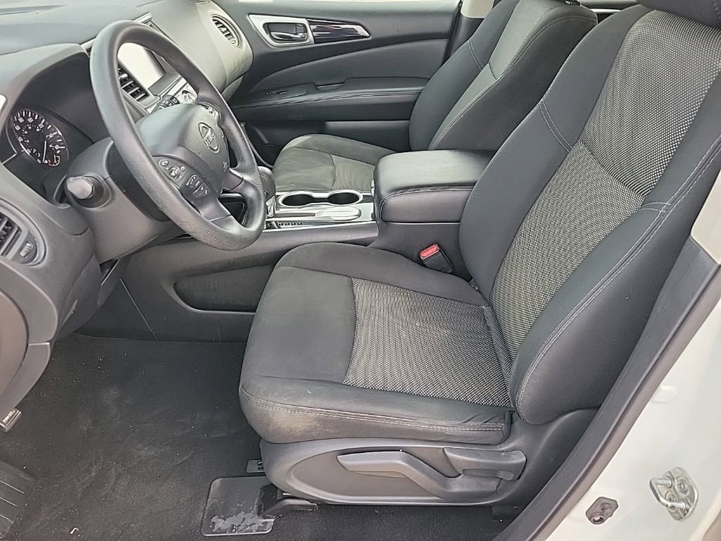 Used 2018 Nissan Pathfinder S FWD image 10