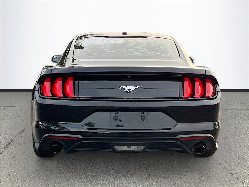 Used 2020 Ford Mustang Coupe image 6