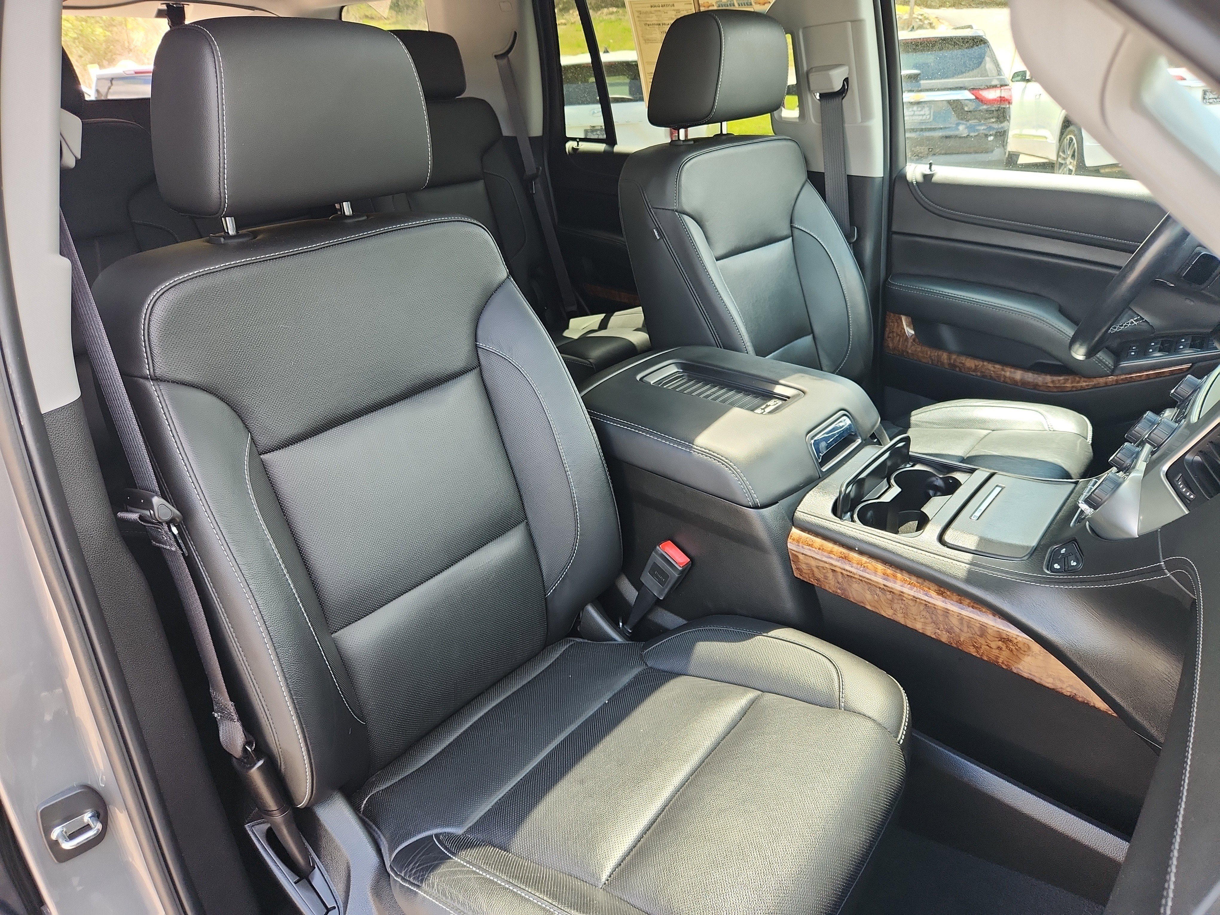 Used 2019 Chevrolet Tahoe Premier AWD/4WD image 50