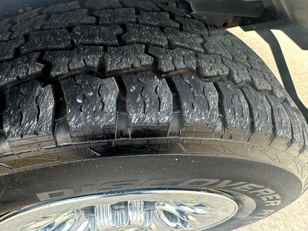 Used 2014 Chevrolet Express 1500 image 12