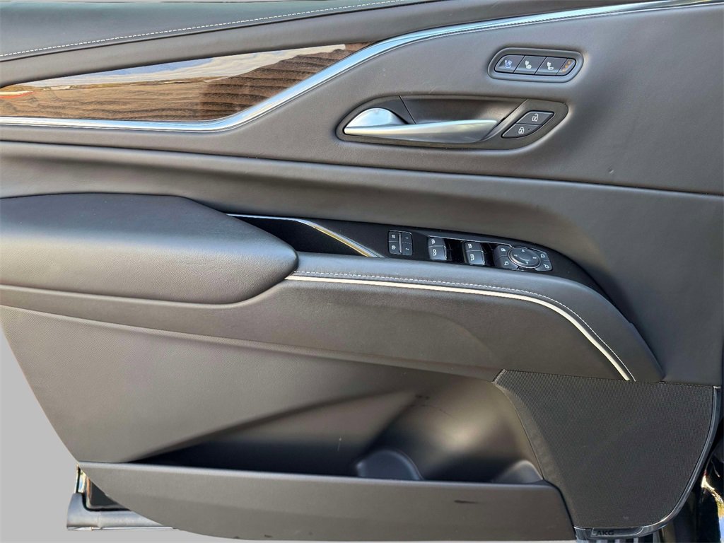 Used 2024 Cadillac Escalade ESV Sport Platinum w/ LPO, ONYX Package image 21