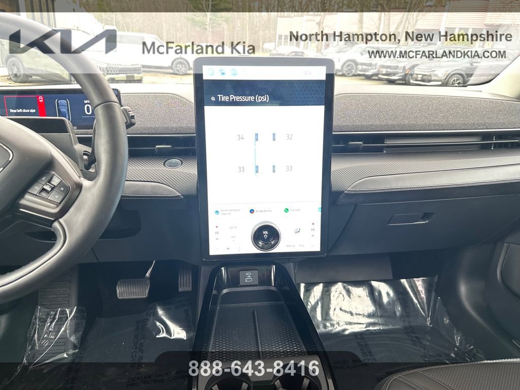 Used 2021 Ford Mustang Mach-E Premium image 18