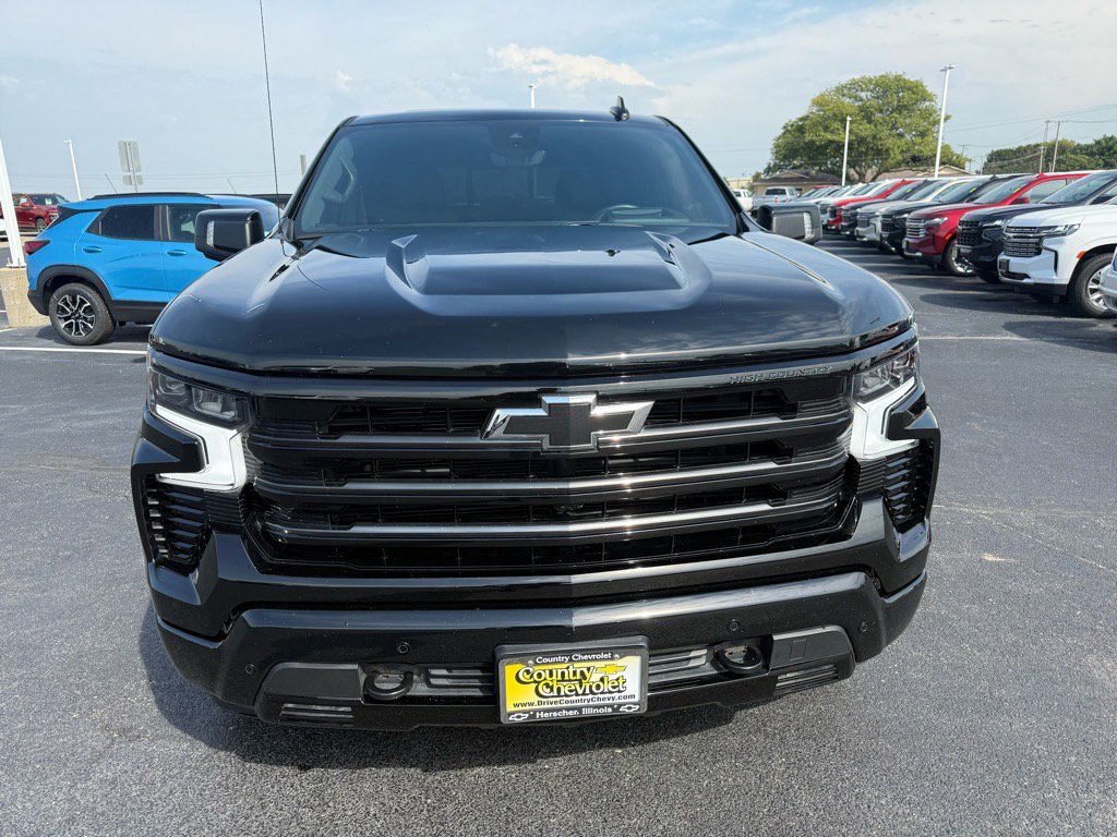 Used 2024 Chevrolet Silverado 1500 High Country w/ Midnight Edition image 8