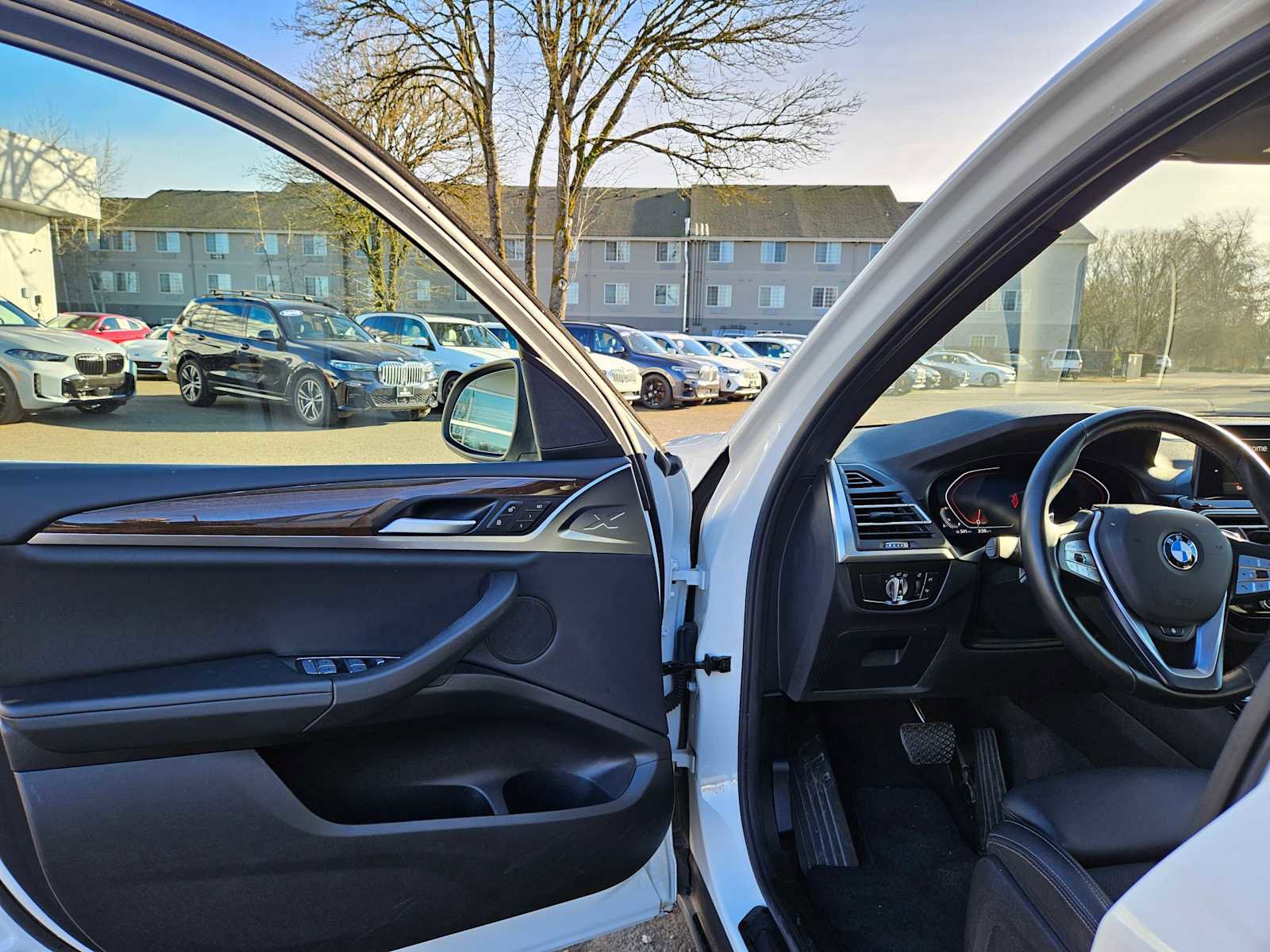 Used 2023 BMW X3 xDrive30i image 23