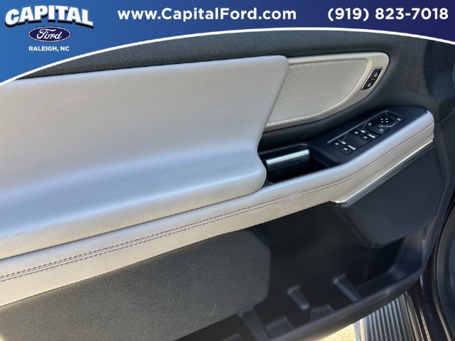 Certified 2025 Ford Expedition Active AWD/4WD image 20