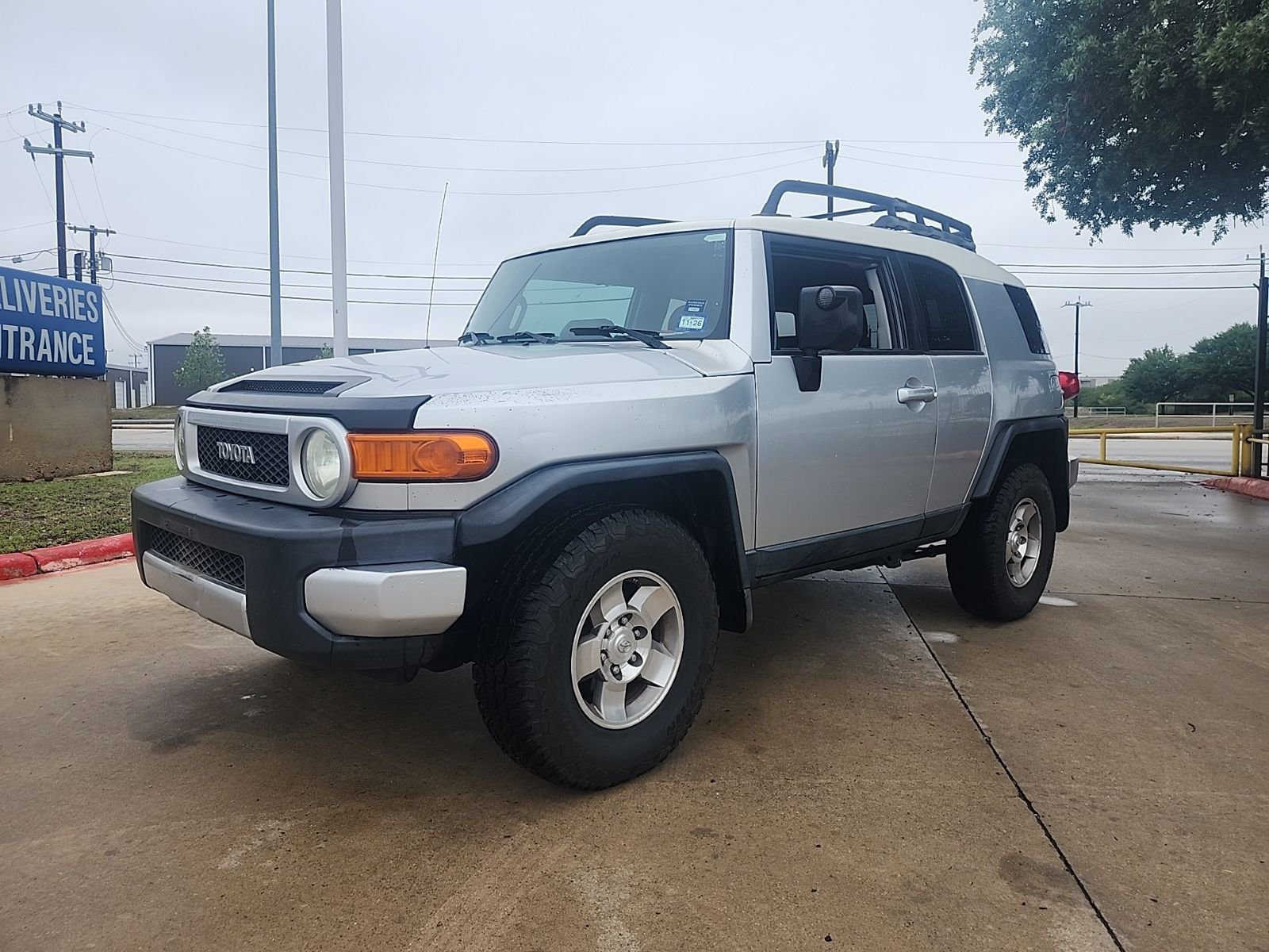Used 2008 Toyota FJ Cruiser 4WD image 7