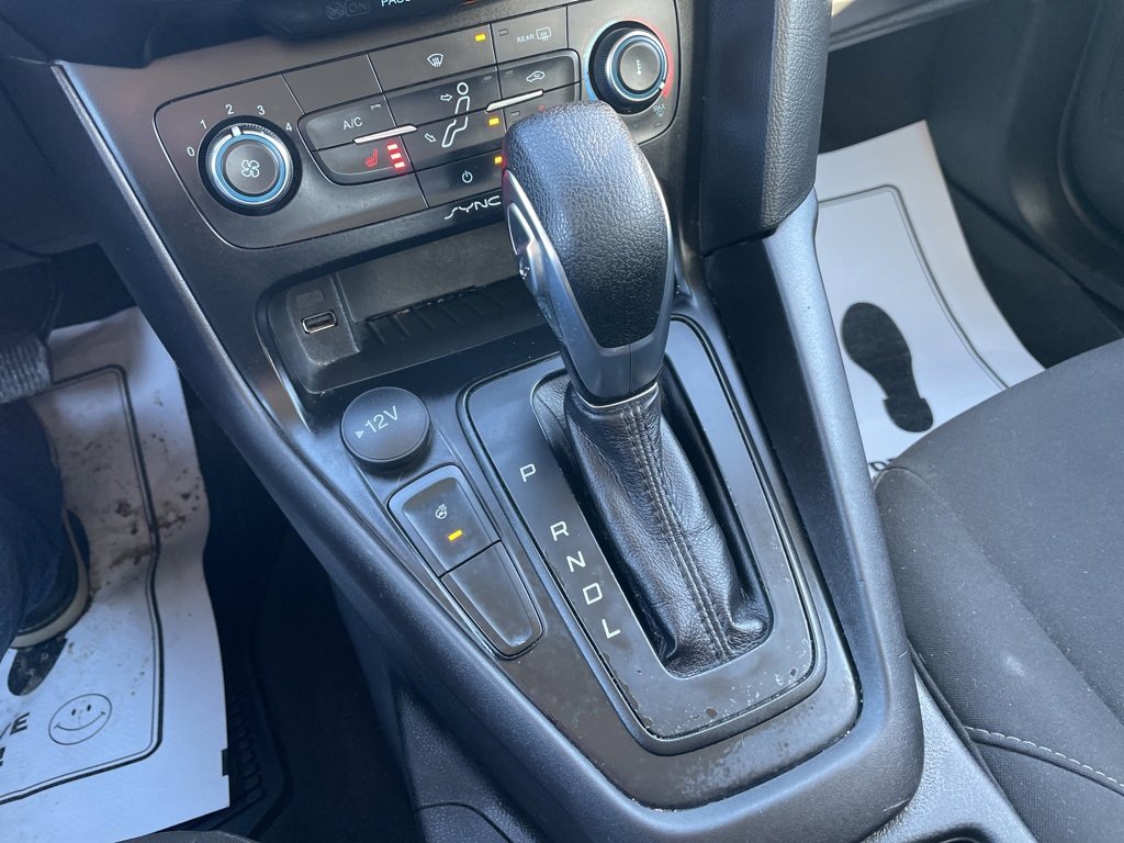Used 2018 Ford Focus SE w/ Cold Weather Package image 8