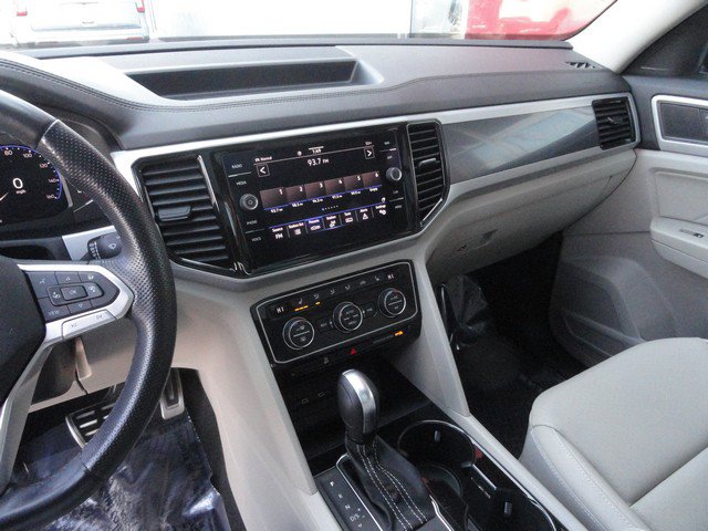 Used 2021 Volkswagen Atlas SEL R-Line image 8