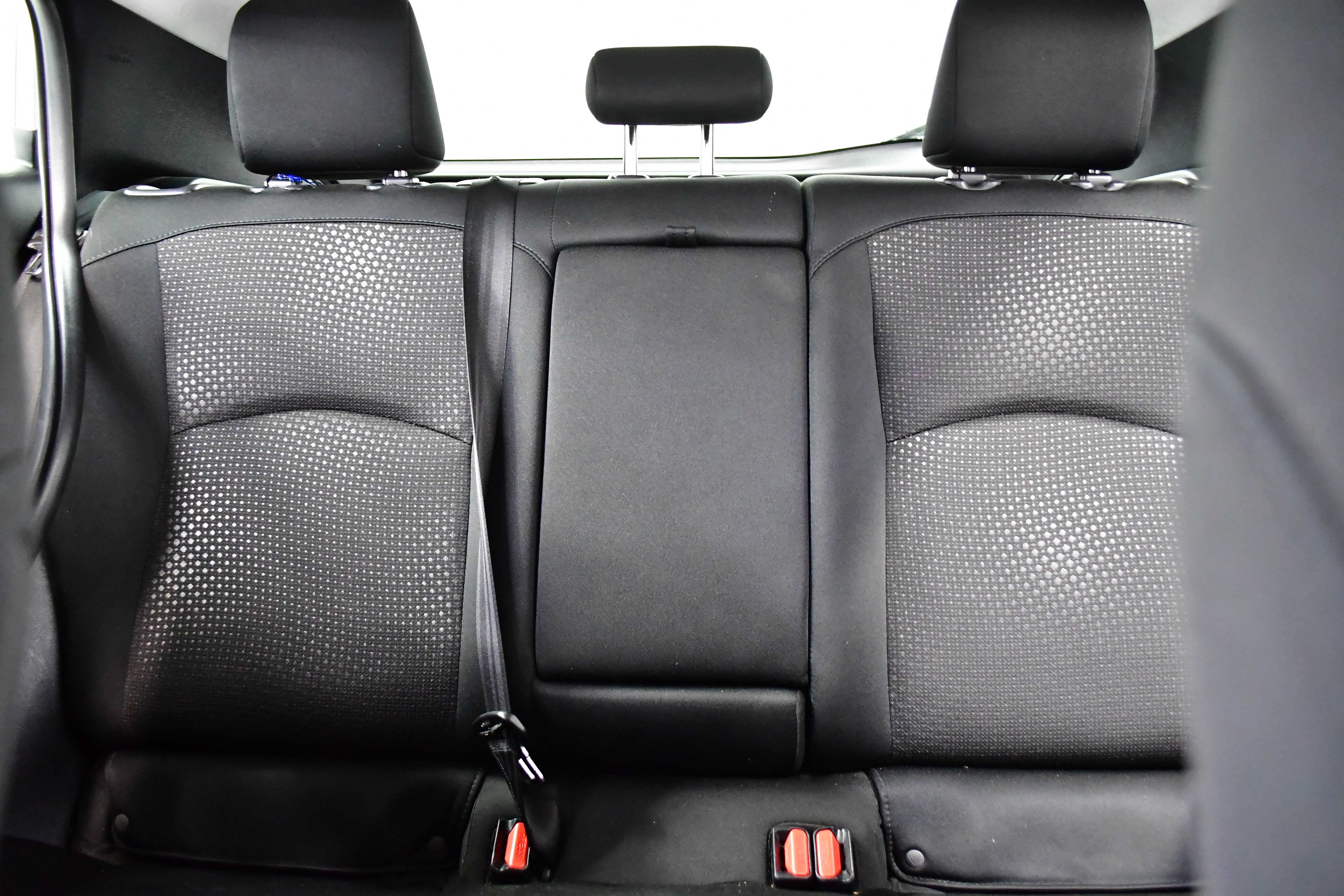 Used 2022 Toyota Prius LE image 20