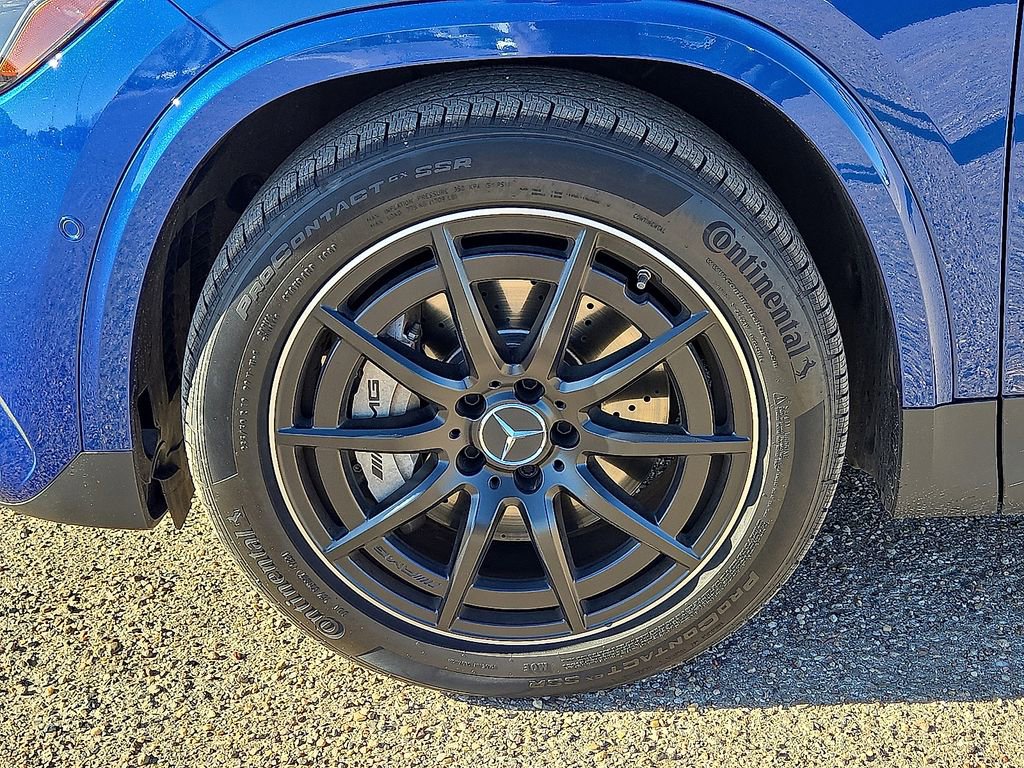 Used 2025 Mercedes-Benz GLA 35 AMG 4MATIC image 11