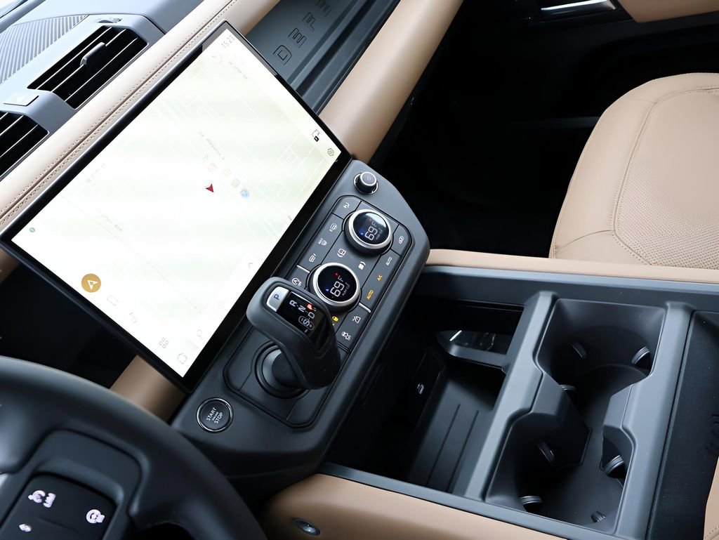 New 2026 Land Rover Defender 110 S image 19