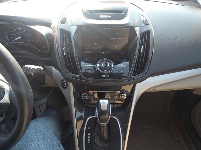 Used 2013 Ford C-MAX SEL image 29