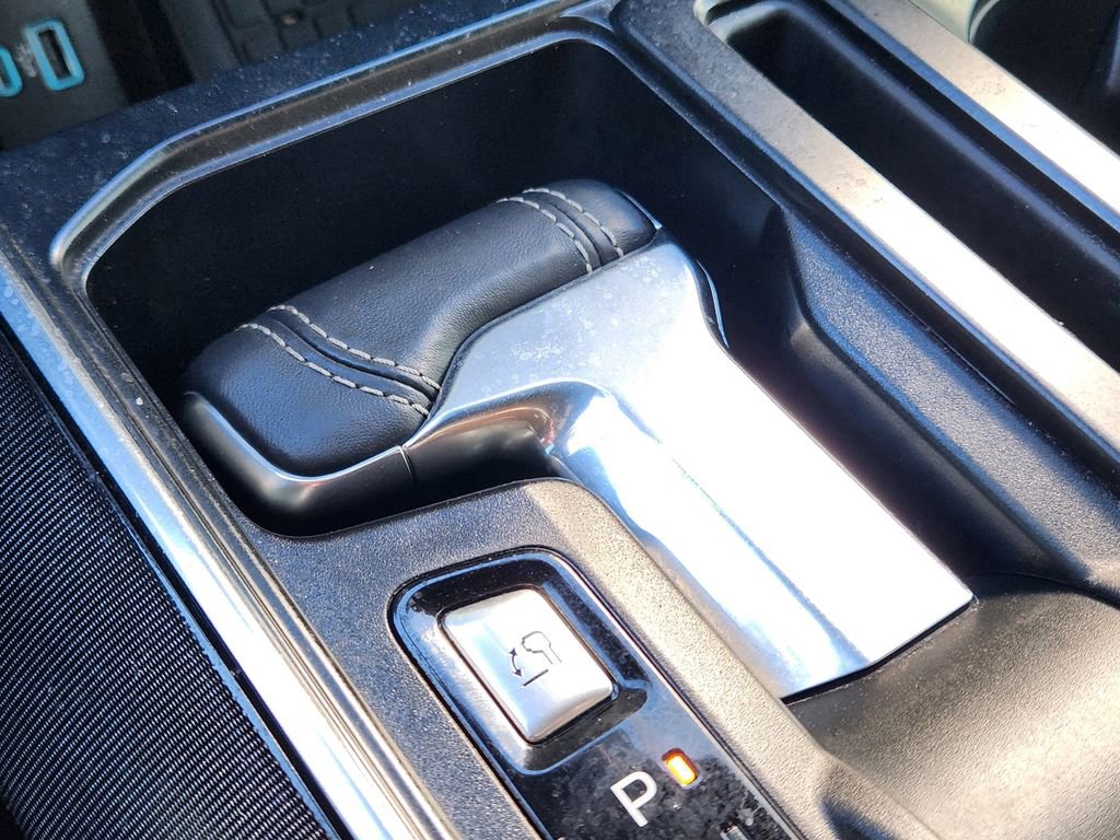 Used 2023 Ford F150 Lightning Platinum image 30