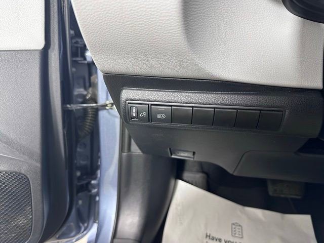 Used 2023 Toyota Corolla SE w/ Carpet Mat Package (TMS) image 21