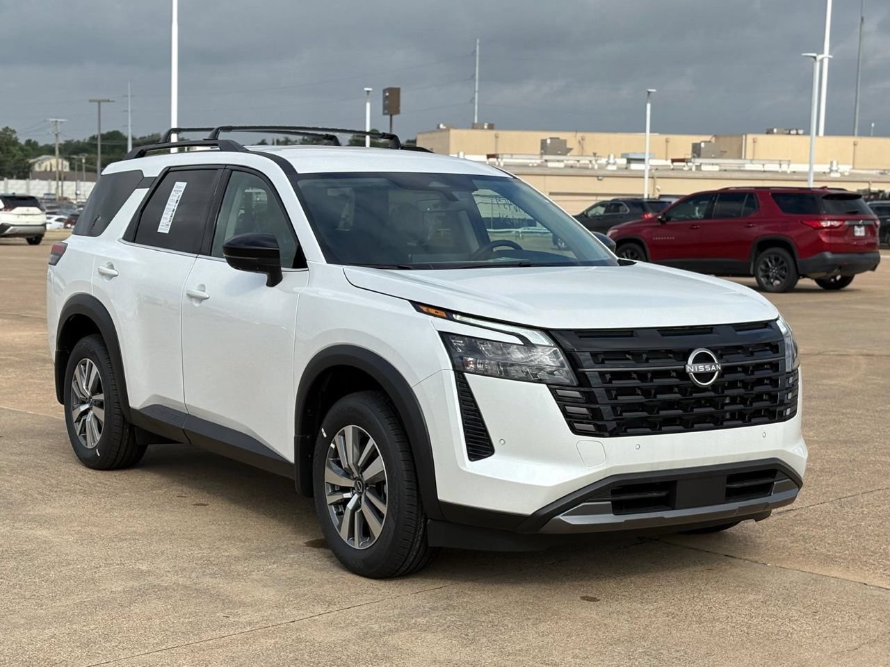New 2026 Nissan Pathfinder SL FWD image 6