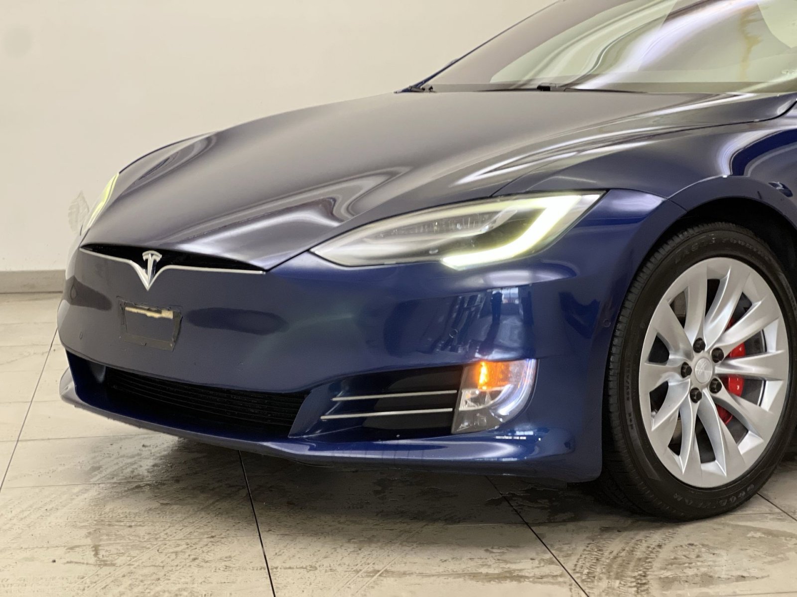 Used 2019 Tesla Model S P100D image 27