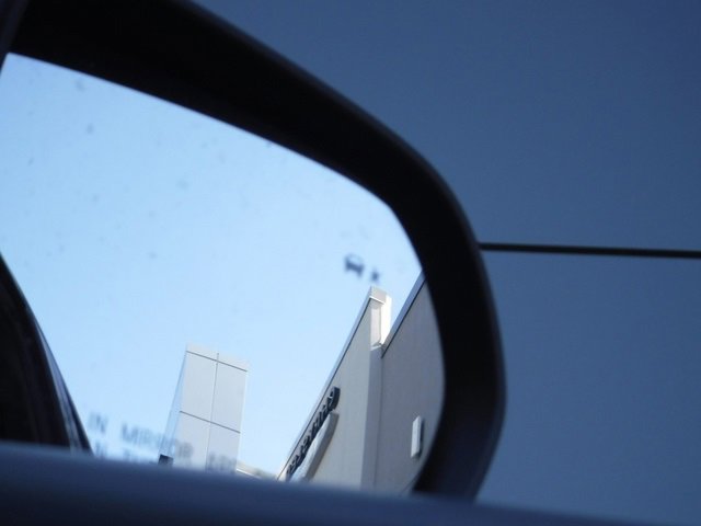 Used 2025 Chevrolet Equinox RS image 38