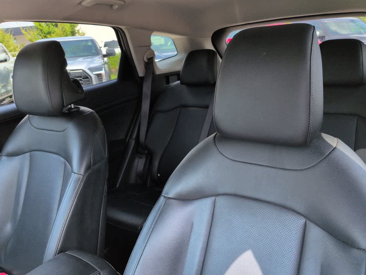 Used 2023 Kia Sportage EX FWD image 8