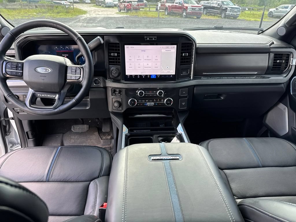 Used 2026 Ford F350 Platinum AWD/4WD image 13