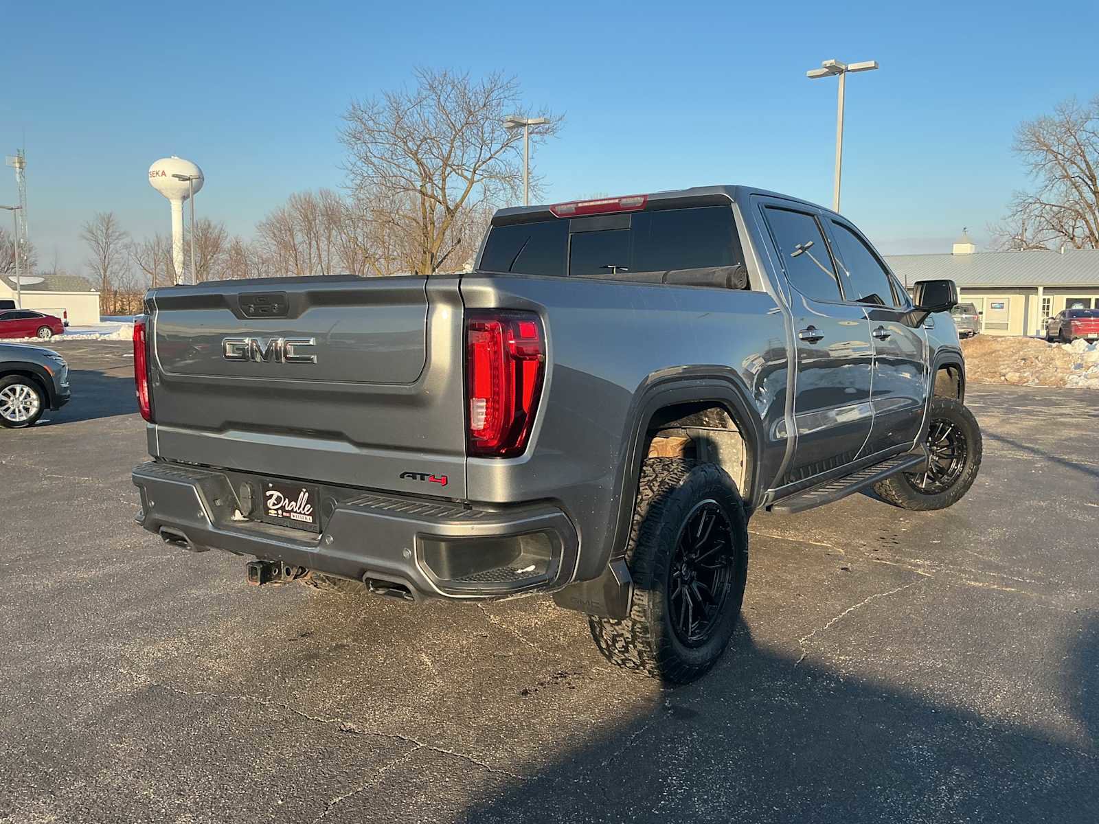 Used 2021 GMC Sierra 1500 AT4 w/ AT4 Premium Package image 4