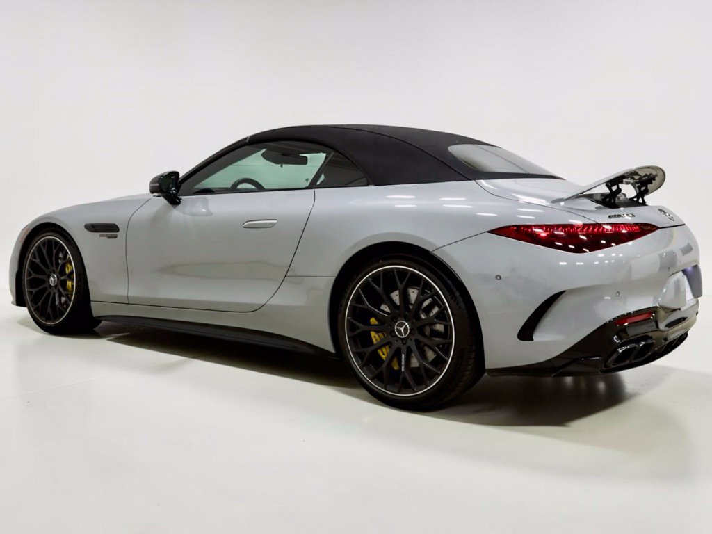 Used 2022 Mercedes-Benz SL 63 AMG 4MATIC image 37