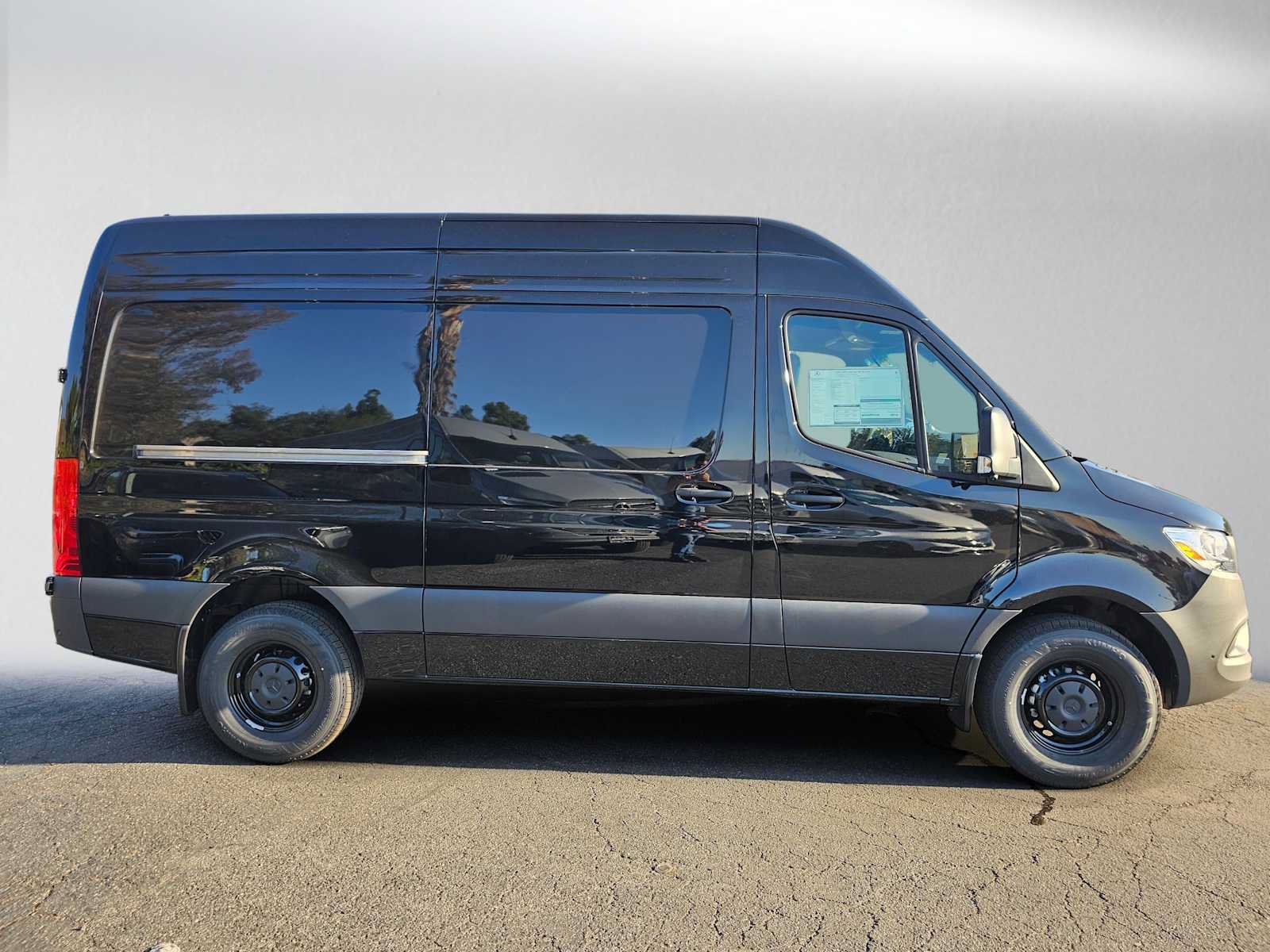 New 2026 Mercedes-Benz Sprinter 2500 image 2