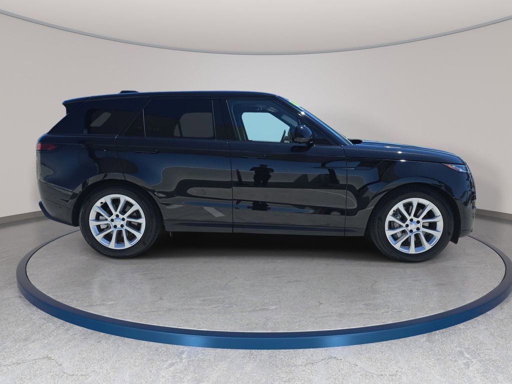 Certified 2025 Land Rover Range Rover Sport S image 4