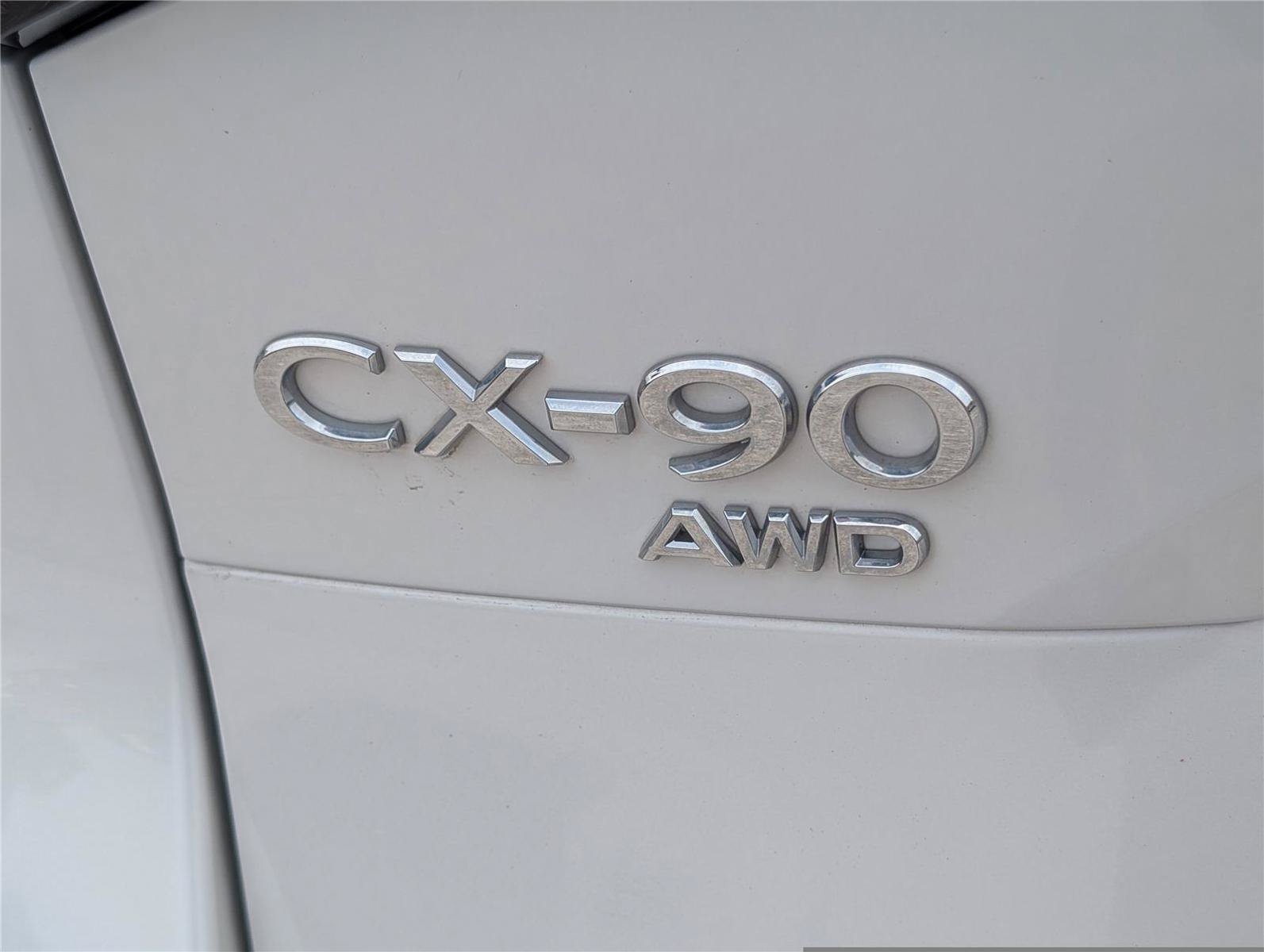 Used 2024 MAZDA CX-90 Plug-In Hybrid w/ Preferred AWD/4WD image 9