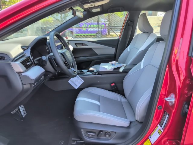 Used 2026 Toyota Camry SE FWD image 12
