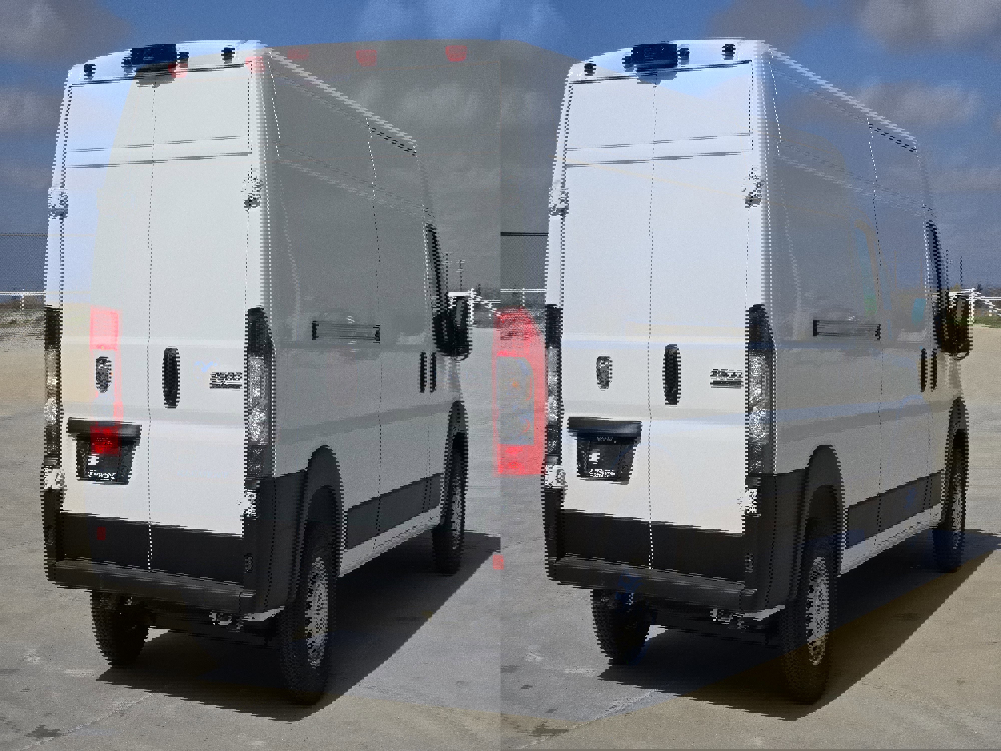 New 2026 RAM ProMaster 2500 w/ Convenience Group image 4