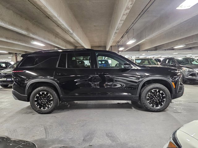 Used 2024 Chevrolet Traverse Z71 AWD/4WD image 4