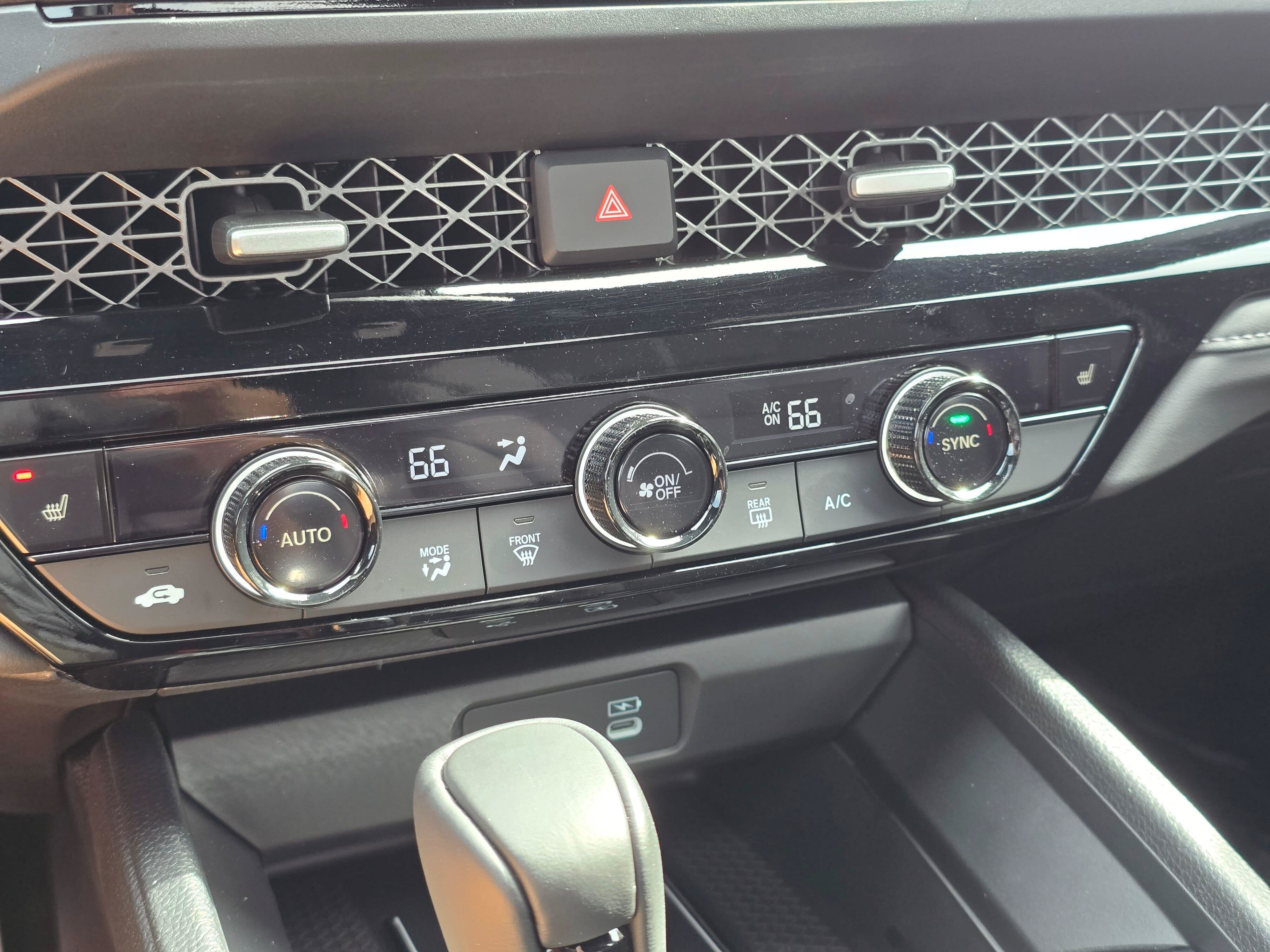 Used 2025 Honda Accord Sport image 27