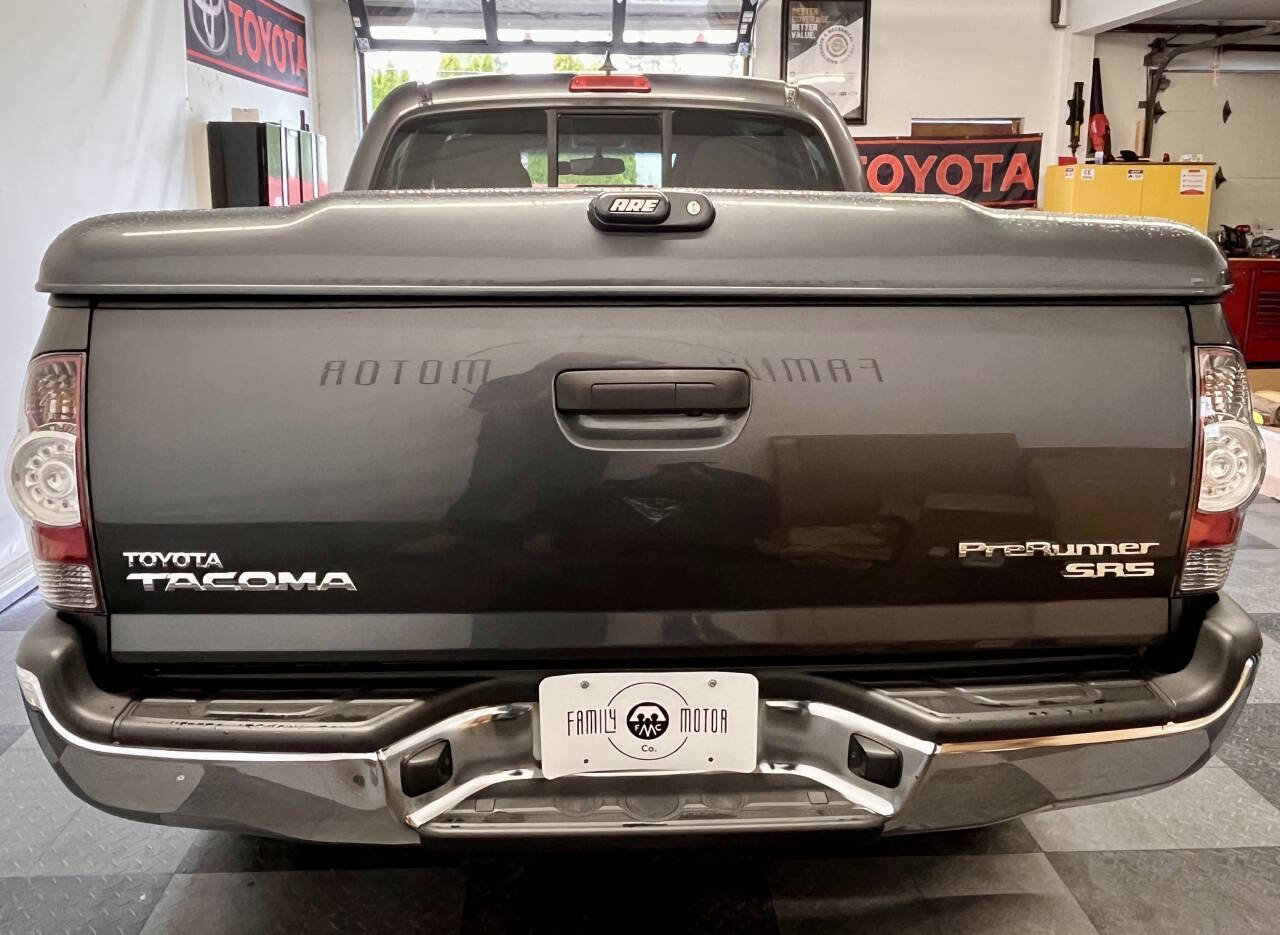 Used 2012 Toyota Tacoma PreRunner w/ SR5 Pkg RWD image 4