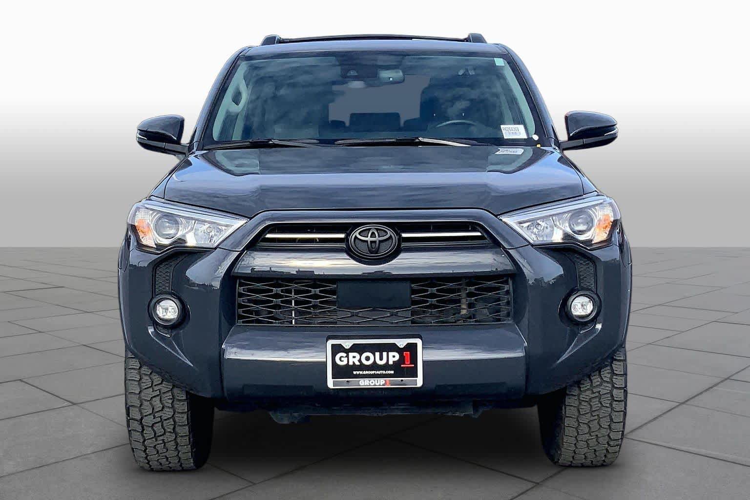 Used 2024 Toyota 4Runner SR5 Premium w/ Moonroof Package AWD/4WD image 4