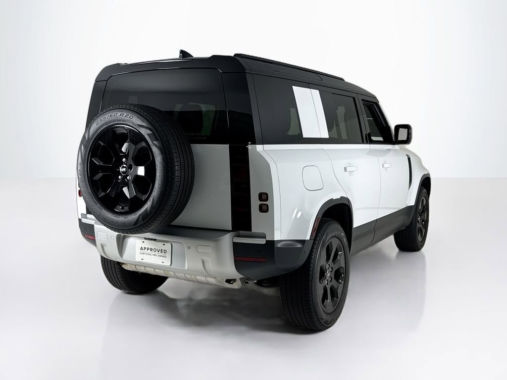 Used 2025 Land Rover Defender 110 S image 5