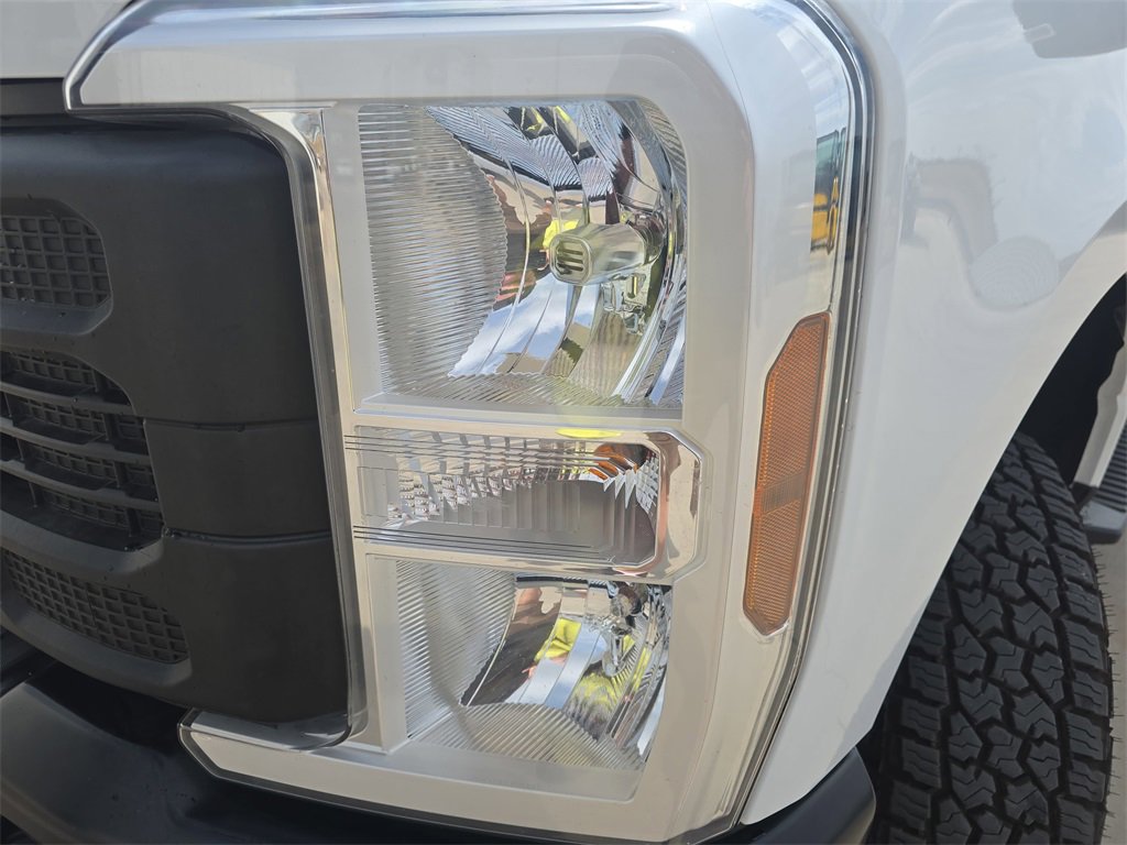 Used 2024 Ford F250 XL image 30