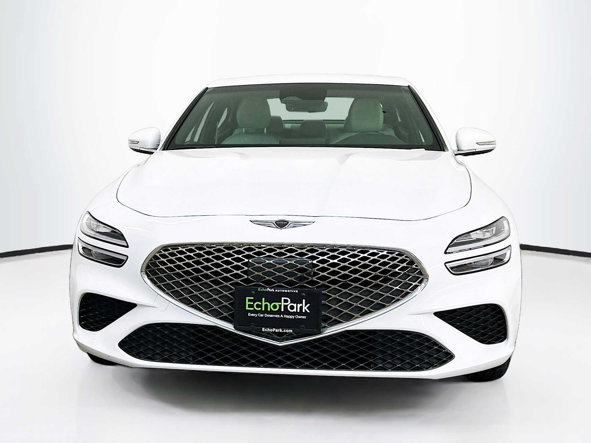 Used 2025 Genesis G70 2.5T image 2