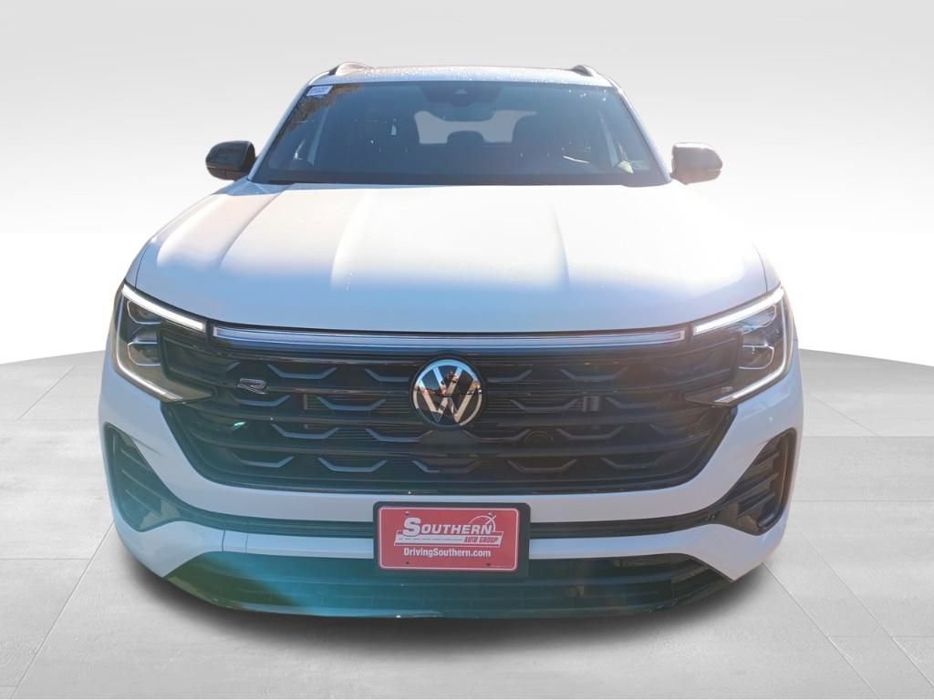 New 2025 Volkswagen Atlas Cross Sport SEL R-Line image 8