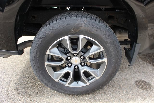 Used 2024 Chevrolet Silverado 1500 LT image 41