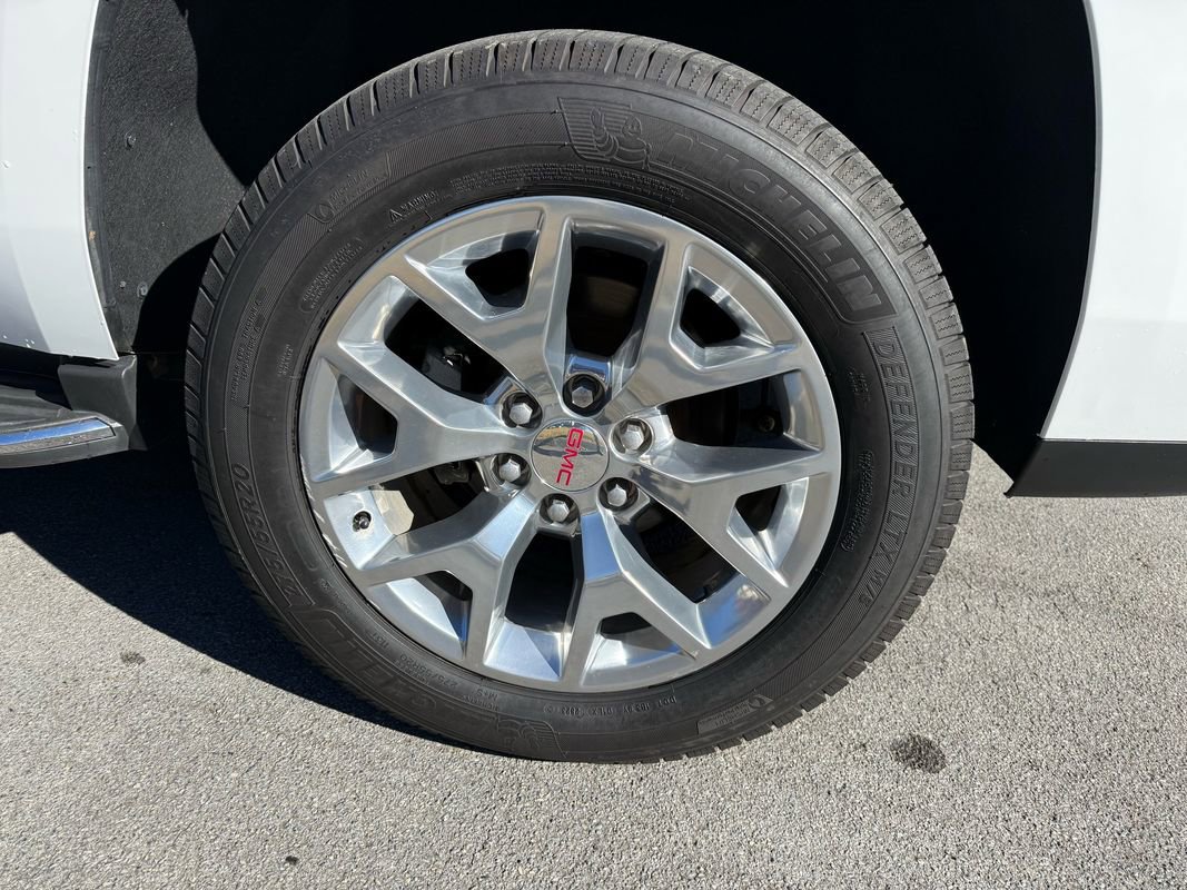 Used 2016 GMC Yukon SLT w/ Open Road Package image 12